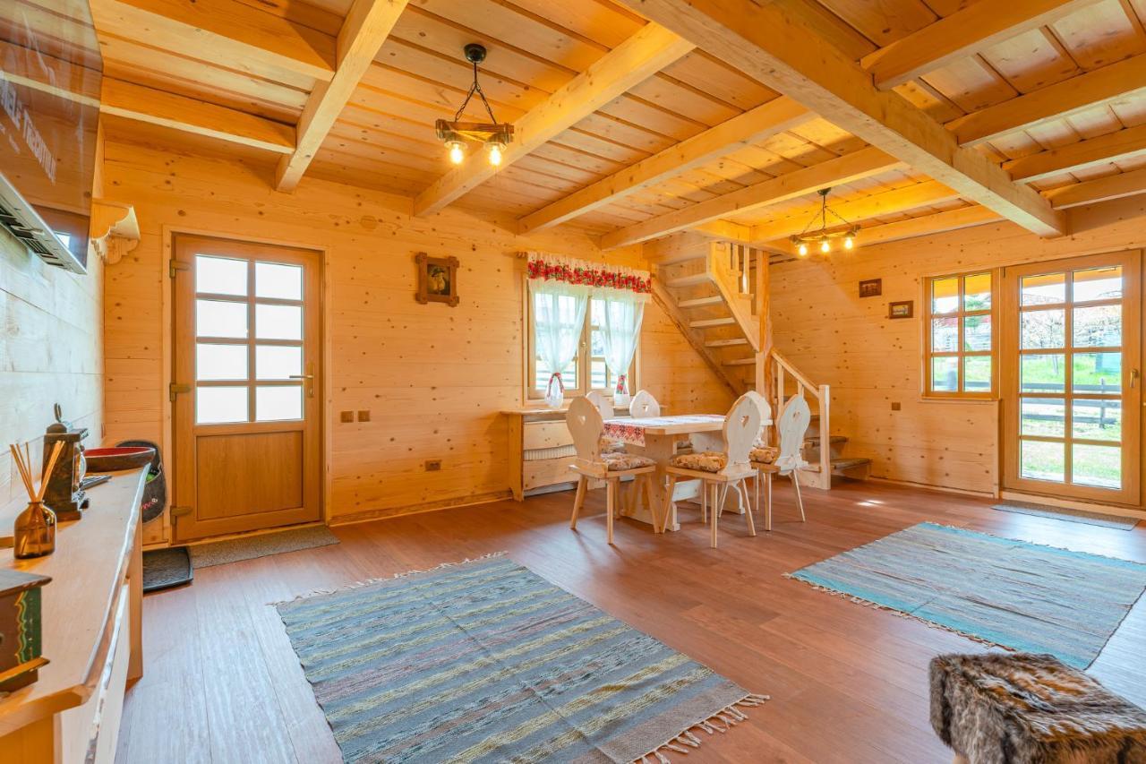 Cabane De Poveste Törcsvár Kültér fotó